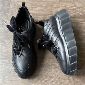 New Agl Black Velvet-Lace Platform Sneakers 38.5